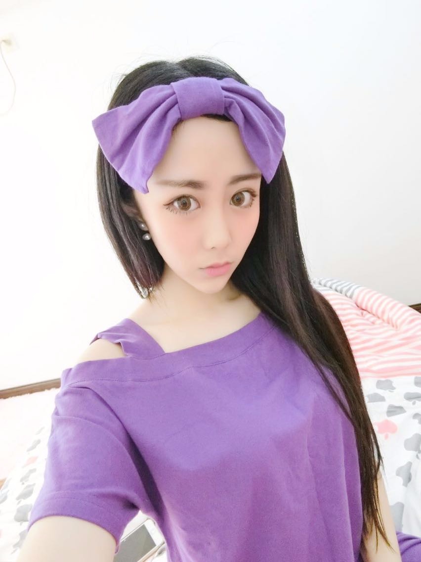 女士睡衣/泳衣