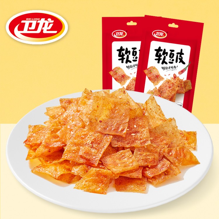 卫龙 软豆皮 60g辣条零食 辣味大辣片 辣皮零食小吃